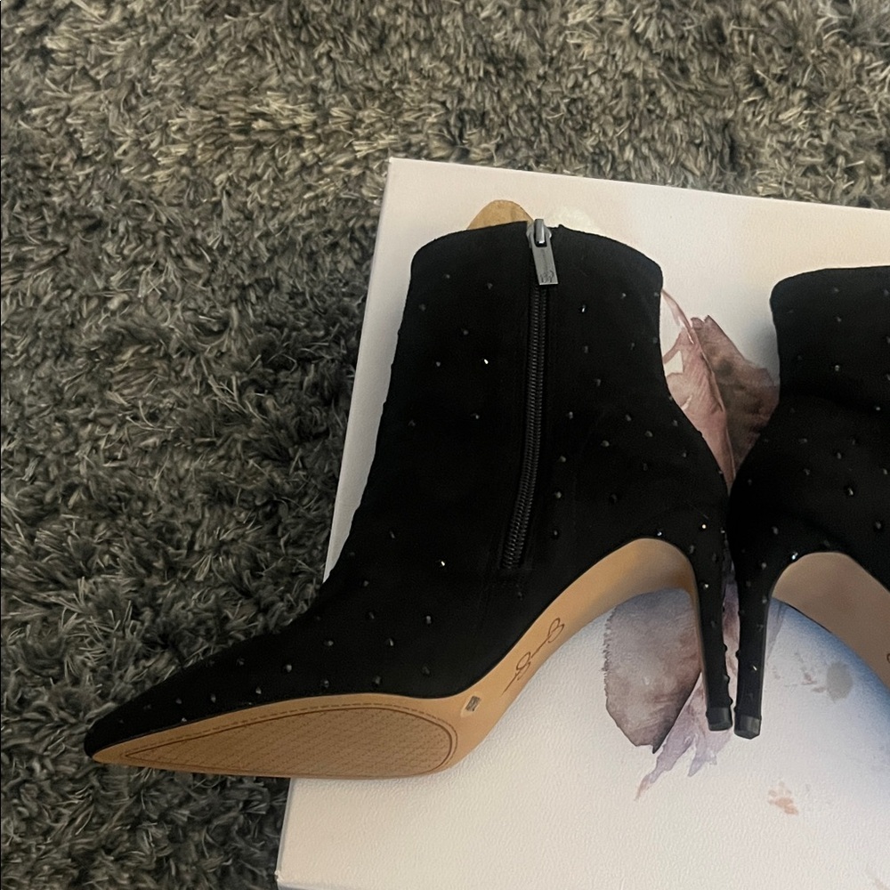 Jessica Simpson Black Studded Heeled Boots - Picture 3 of 6